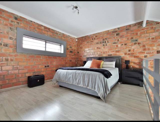 1 BEDROOM APARTMENT FOR SALE IN NEWTON PARK